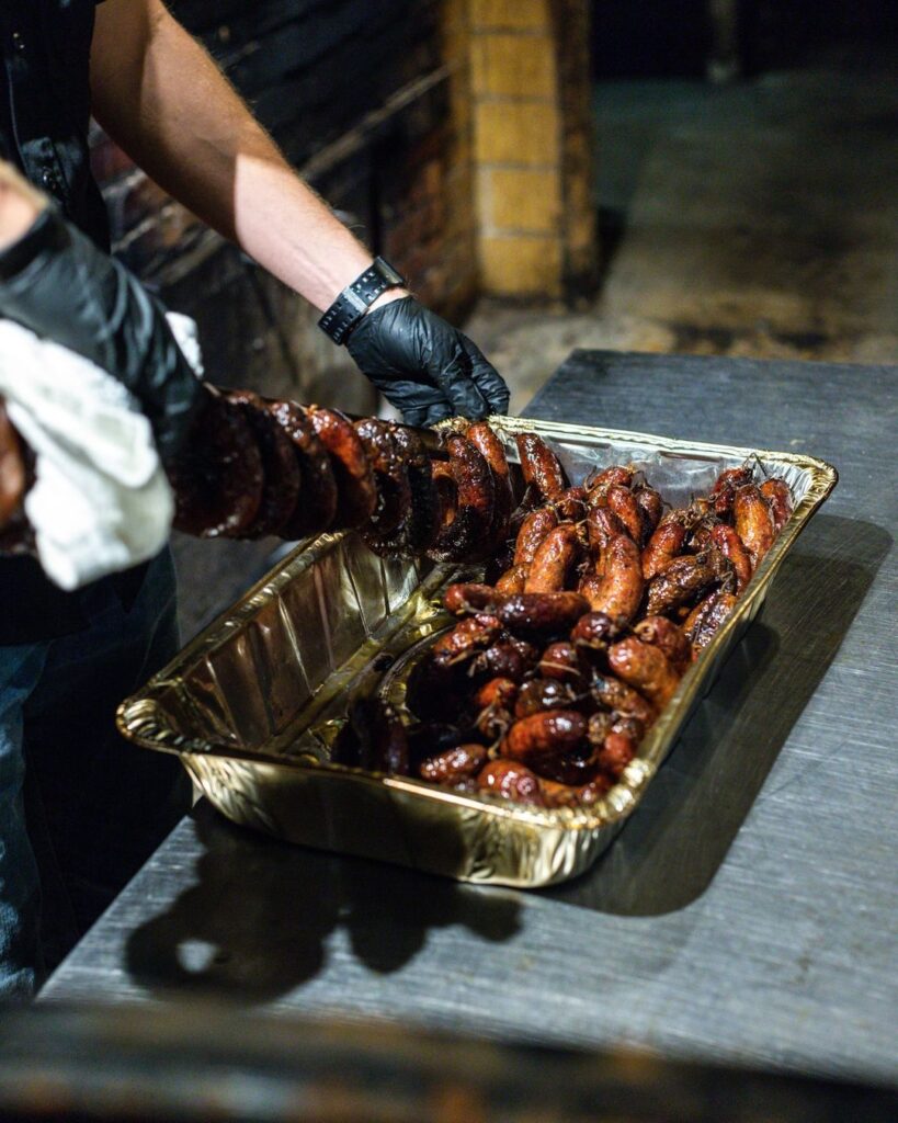 Best barbecue restaurants san antonio, BBQ San Antonio Riverwalk, Best brisket in San Antonio, affordable, Bill Miller bbq, barbecue restaurants, family friendly, top spot, Texas Cuisine, Black’s BBQ San Antonio, Dignowity Meats, Barbecue Station, The Big Bib BBQ, Alamo BBQ Company, South BBQ & Kitchen, Pinkerton's Barbecue, Reese Bros Barbecue,