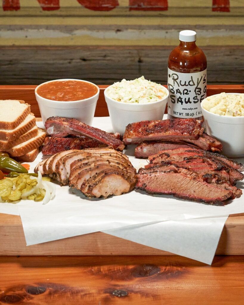 Best barbecue restaurants san antonio, BBQ San Antonio Riverwalk, Best brisket in San Antonio, affordable, Bill Miller bbq, barbecue restaurants, family friendly, top spot, Texas Cuisine, Black’s BBQ San Antonio, Dignowity Meats, Barbecue Station, The Big Bib BBQ, Alamo BBQ Company, South BBQ & Kitchen, Pinkerton's Barbecue, Reese Bros Barbecue,